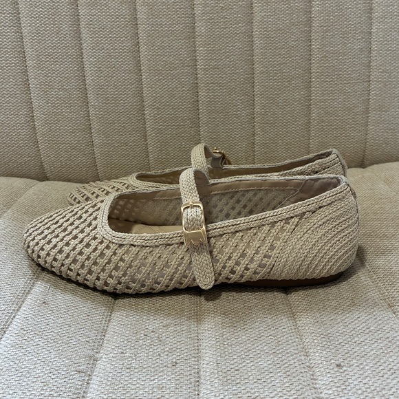 Birdies The Hummingbird Mary Jane - Picture 5 of 10